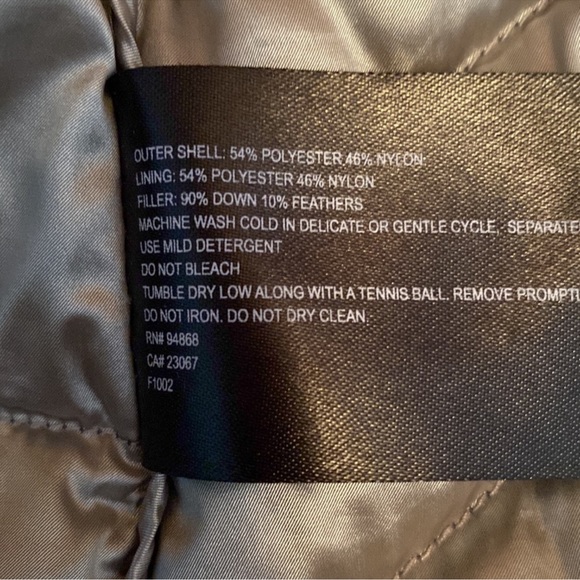 Bernardo Goose Down Vest - Picture 5 of 6